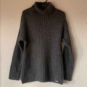 Abercrombie & Fitch Grey Sweater